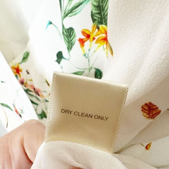 Willow & Clay Landon White Floral Ruffle Hem Wrap Mini Dress Women’s Size Small - Picture 9 of 13